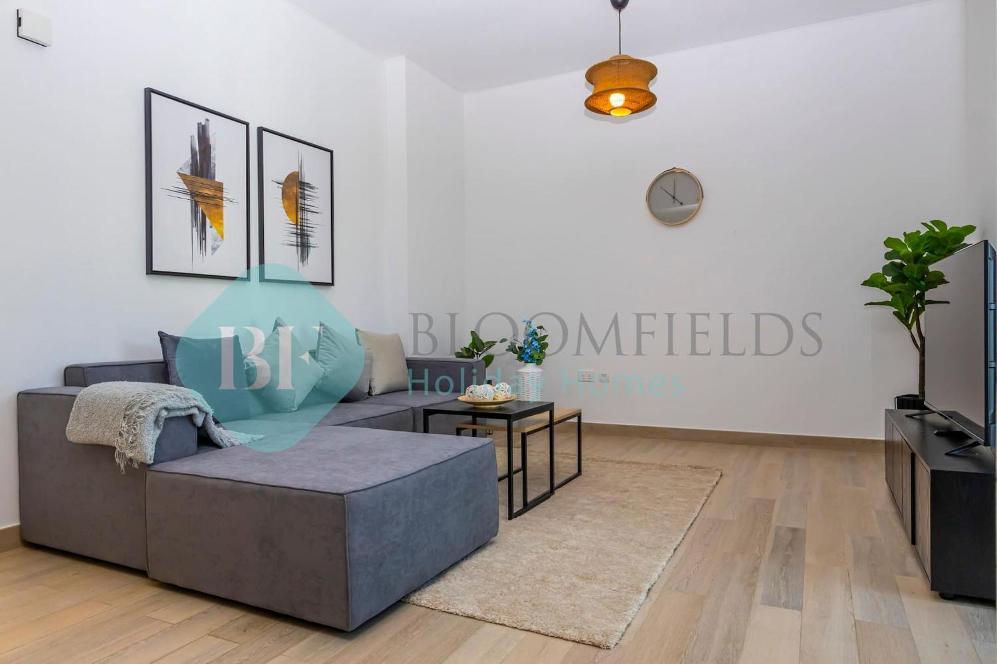 Apartment Bloomfields Formula 1br Water Edge