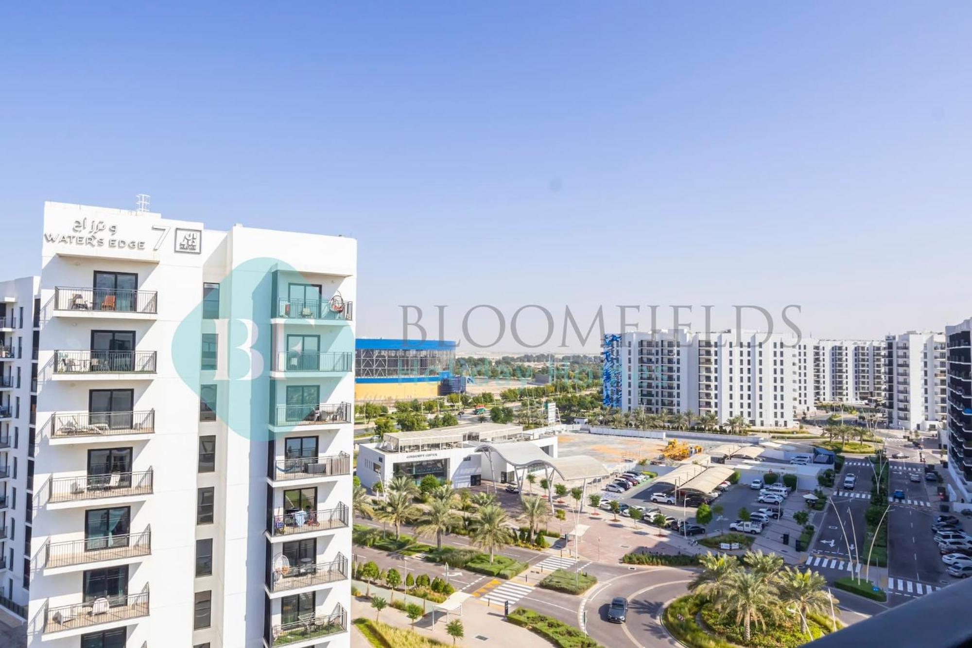 Bloomfields Formula 1br Water Edge Apartment *